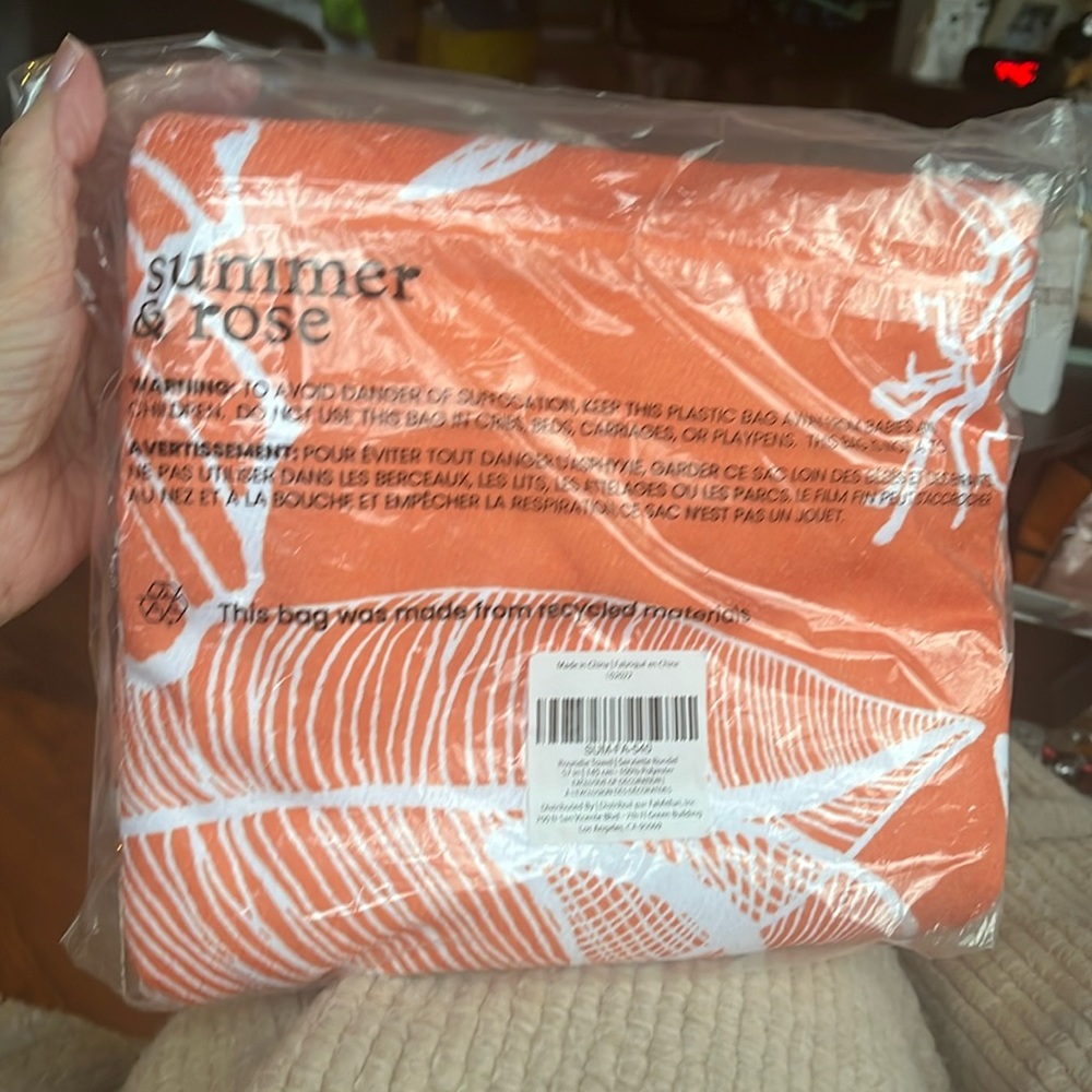Summer & Rose Orange/White Roundie Towel 57 in.  New Sealed!